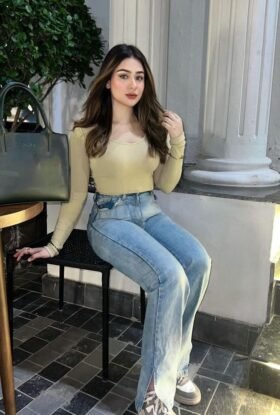 Anlini – VIP Model in Mumbai